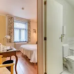 Hotel Le Cor De Chasse 2*