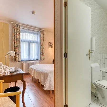 Le Cor De Chasse Hotel 2*