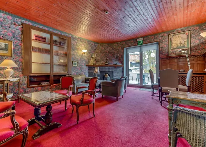 Le Cor De Chasse Hotel