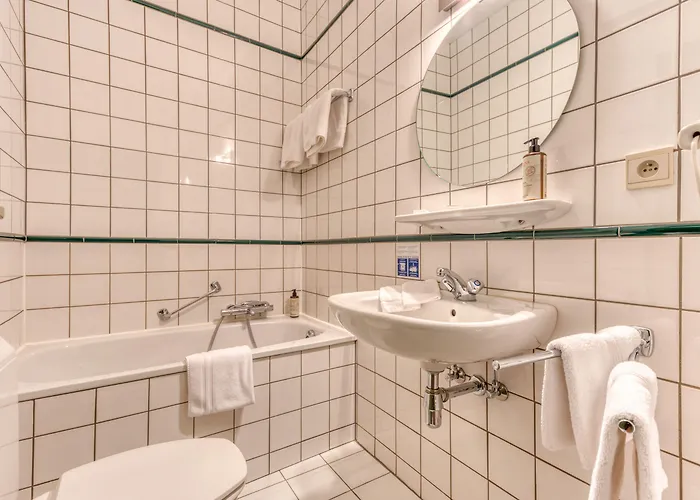 Le Cor De Chasse Hotel Saint-Hubert